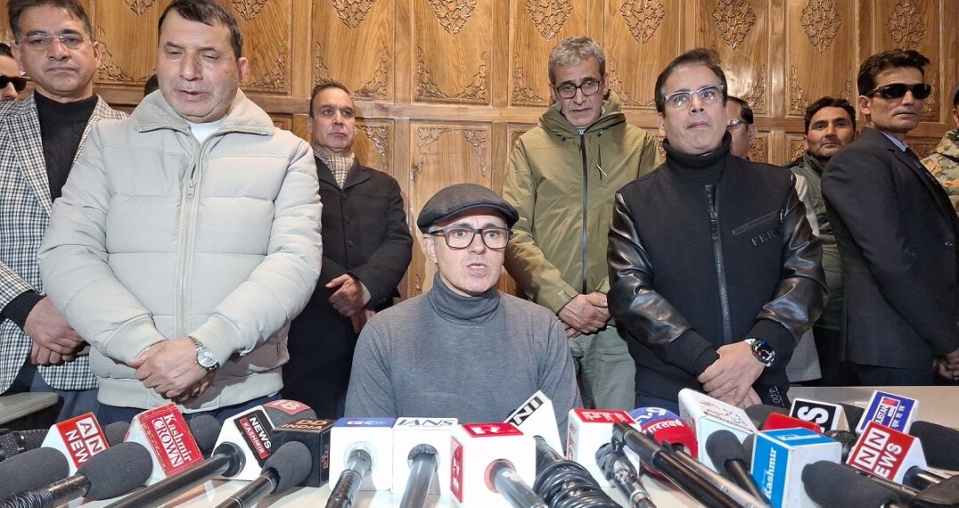 CM Omar calls for reopening of closed tourist destinations in J&K