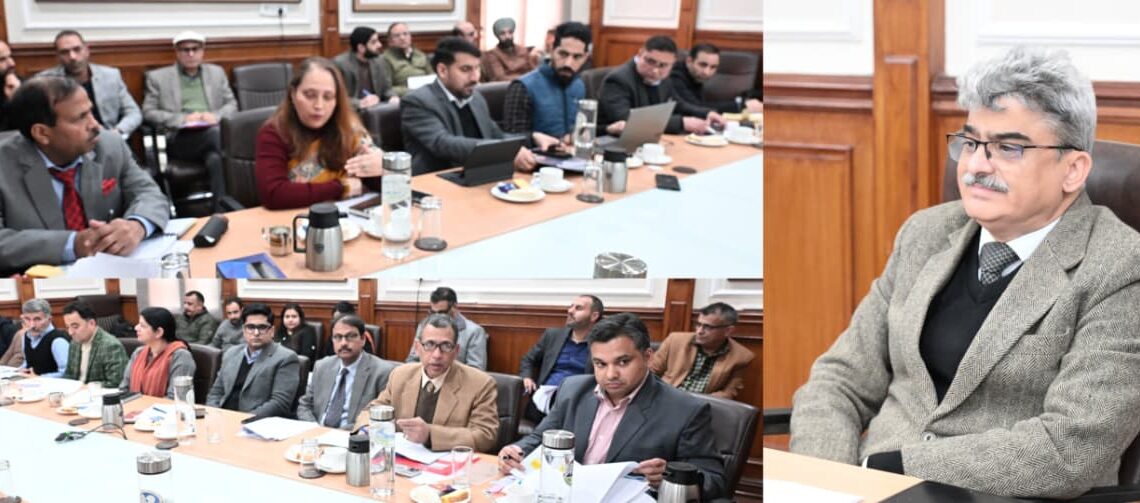 CS reviews digital connectivity projects