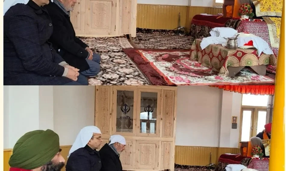 ADC Shopian visits Gurudwara Sahib Bongam on Guru Purub