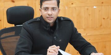 DDC Shopian reviews implementation of social security, pension schemes