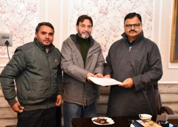 Deputations call on Javed Rana