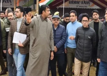 Div Com Kashmir reviews Republic Day Preparations at Bakshi Stadium