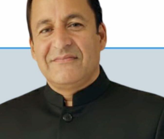 National Voters’ Day : Javid Dar greets people, calls for active participation