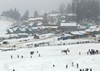 Chillai Khurd begins, night temps stay below freezing point in Kashmir