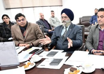IT Secretary reviews hiring of Meghraj cloud services in J&K