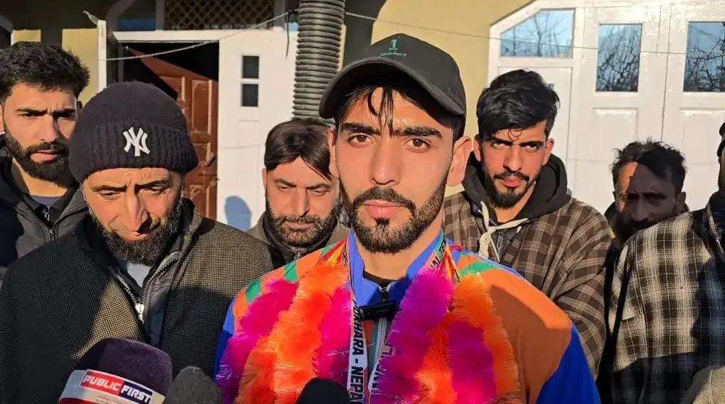 Kulgam fast bowler strikes gold in tri-series