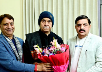 MLA discusses rehabilitation of calamity-hit families with LG