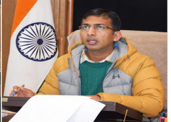 Div Com Kashmir’s 2026 vision: Tourism revival, youth empowerment, environmental sustainability