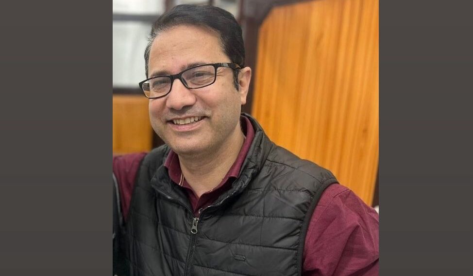 Cardiologist urges winter heart attack precautions