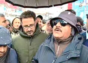 Snowfall Aftermath : Govt active on ground: Dy CM