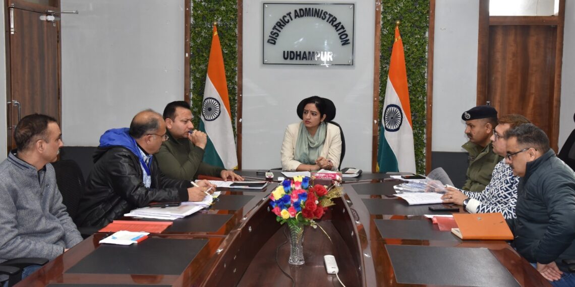 DC Udhampur reviews taskforce measures to curb illegal mining