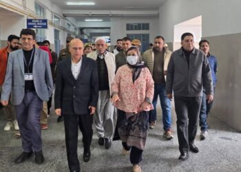 Sakeena Itoo conducts surprise inspection of GMC Jammu, reviews patient care