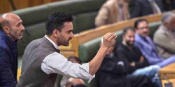 Use your 50 MLAs to hear people out: Para tells CM Omar