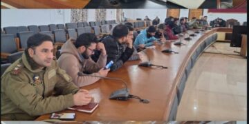 Anantnag Admin conducts AI-focused workshop on Safer Internet Day