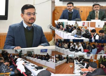 Viksit Bharat Youth Parliament: Students debate democracy, governance at GDC Kulgam