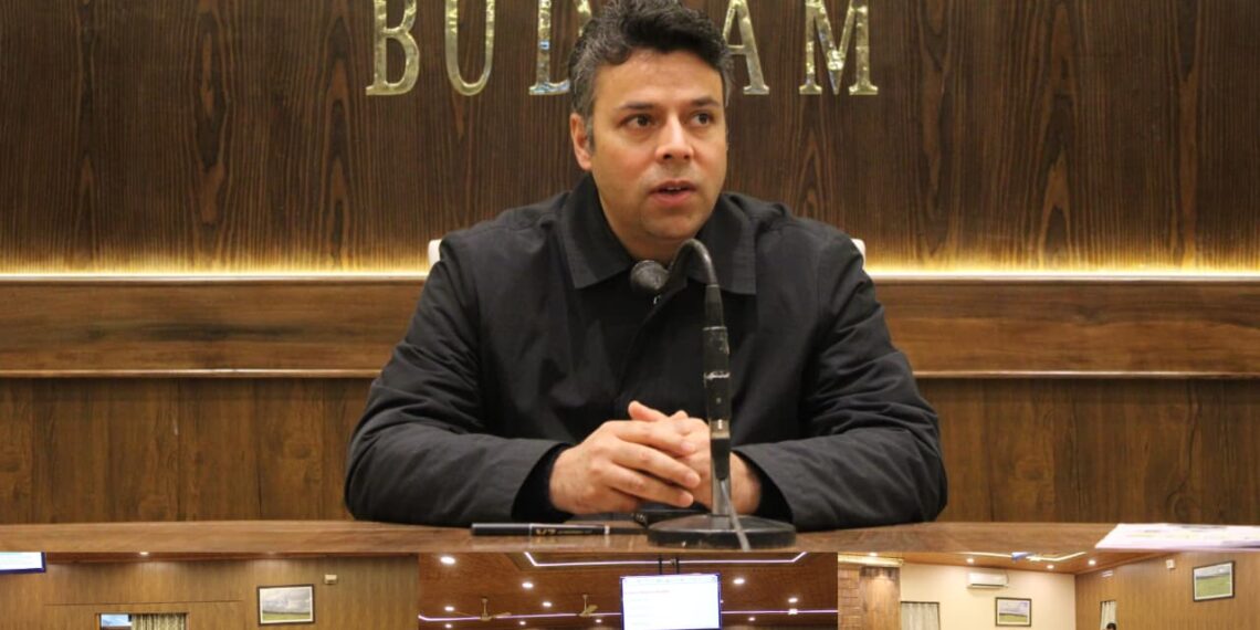 DC Budgam leads Safer Internet Day programme