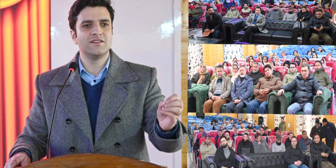 DC Kulgam launches Sampoornata Abhiyaan 2.0 in Manzgam