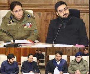 DC Srinagar chairs DRSC, DLMC meeting to strengthen road safety framework
