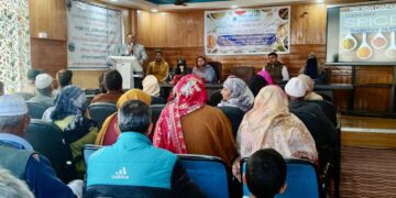 KVK Budgam holds programme on clean, safe spice production