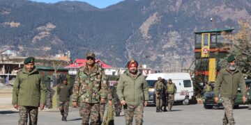 Top Army Commanders review counter terrorism grid in Kishtwar