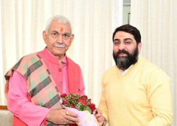 SAYBO delegation apprises LG Sinha of Yatra logistics