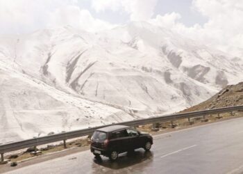 Mughal Road to reopen today