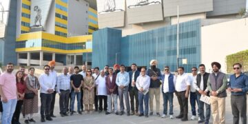 PIB Jammu media tour to Gujarat commences