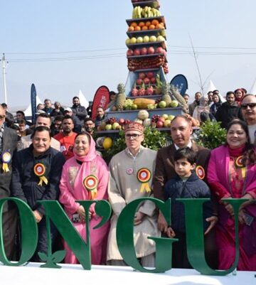 Technology, organic farming key to boosting rural economy: CM Omar