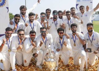 === Historic Glory ===  J&K lift maiden Ranji Trophy after 66-year wait