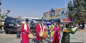 Srinagar Airport accords warm reception to KIWG participants