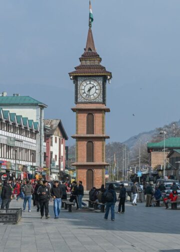 February heat breaks records across Kashmir