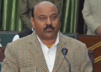 Vande Mataram sung from heart, not by order: Choudhary