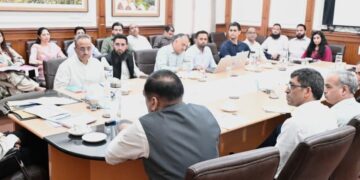 CS reviews education reforms in J&K