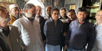 Tanvir Sadiq visits Zadibal, reviews ration, civic supplies