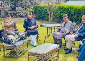 Cross-Party leaders called on Farooq Abdullah 