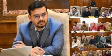 DC Kulgam reviews implementation of Social Welfare Schemes 