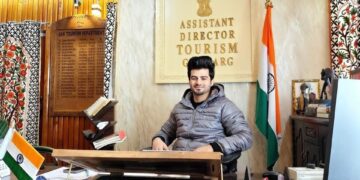 Streamlining of Tourist Guide Licensing System initiated in Gulmarg
