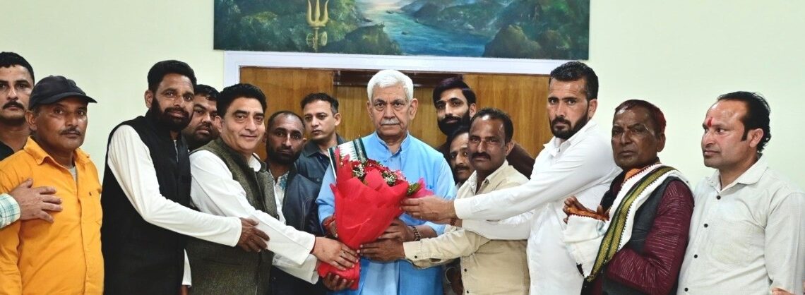 General Zorawar Singh Trust delegation calls on LG