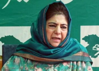 Mehbooba Mufti makes appearance in LA after 8 years