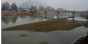 For 7th consecutive year, winter remains dry, pushes J&K to brink 