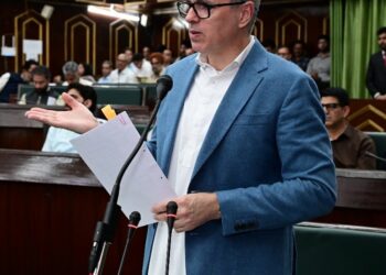 CM says proposal under examination to notify new tourism areas in J&K
