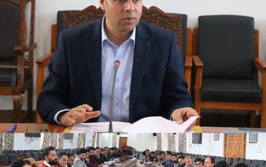 DC Anantnag reviews progress of Land Record Digitization