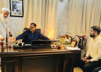 Delegations raise development issues with Javed Rana