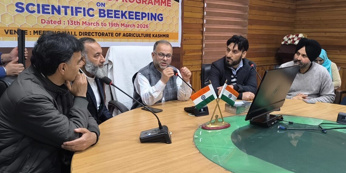 Agriculture Dept Kashmir organises valley-wide training Program on Scientific Beekeeping
