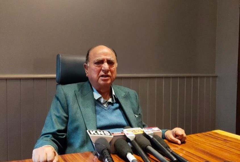 Kashmir hotels, restaurants fear LPG disruption