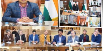 Div Com Kashmir reviews availability of essential commodities in valley