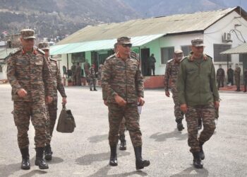 Northern Army commander lauds Kishtwar troops
