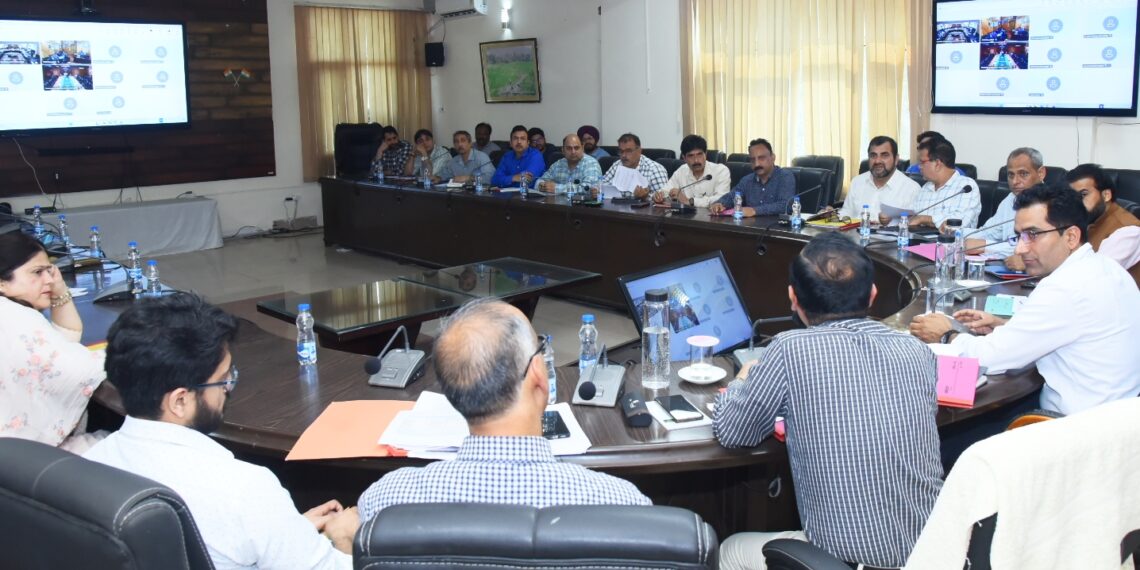 Mission Director reviews implementation of Integrated Farming System