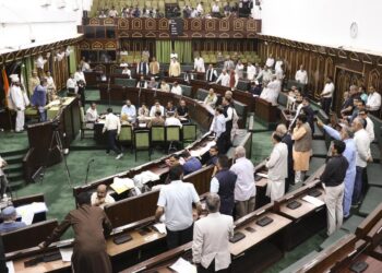 MLAs unite to condemn attack on Dr Farooq
