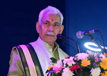 Administration backbone of nation, must become fully citizen-centric: LG Sinha  